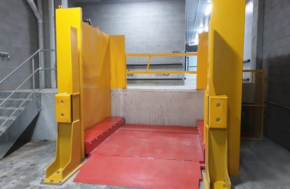 Low Profile Pitless Hoist